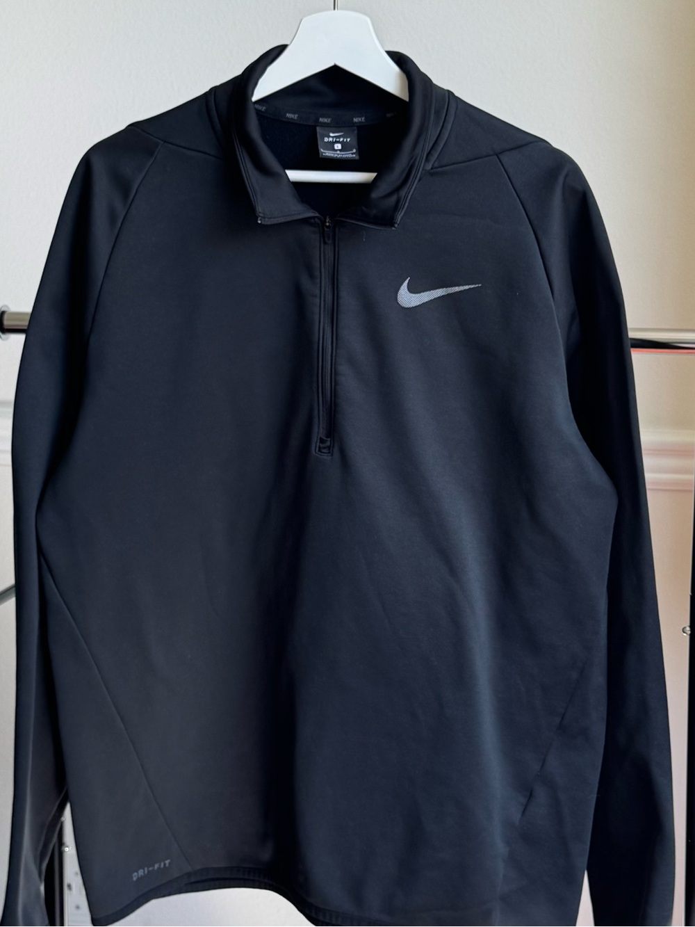 Nike Black Men’s Half-Zip Performance Pullover DRY-FIT Large Pre-owned